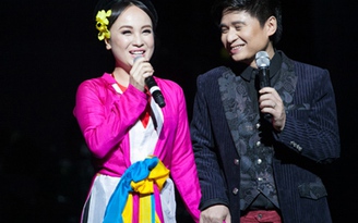 Ca sĩ Tấn Minh lần đầu hát chèo cùng vợ trong liveshow